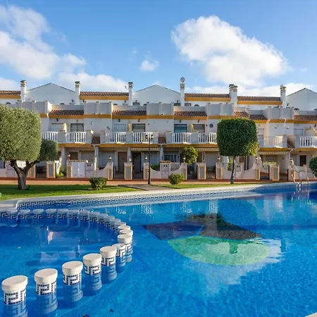 Pool-side Townhouse In Cabo Roig Orihuela
